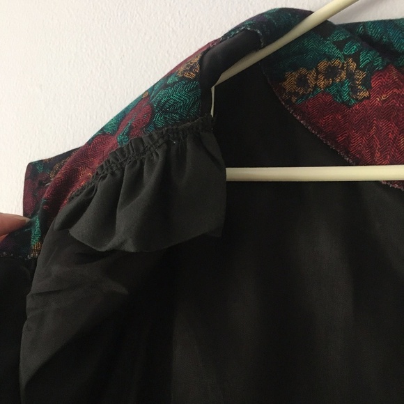 🪴 Vintage Floral Print Herringbone Button Up Top - Picture 8 of 15